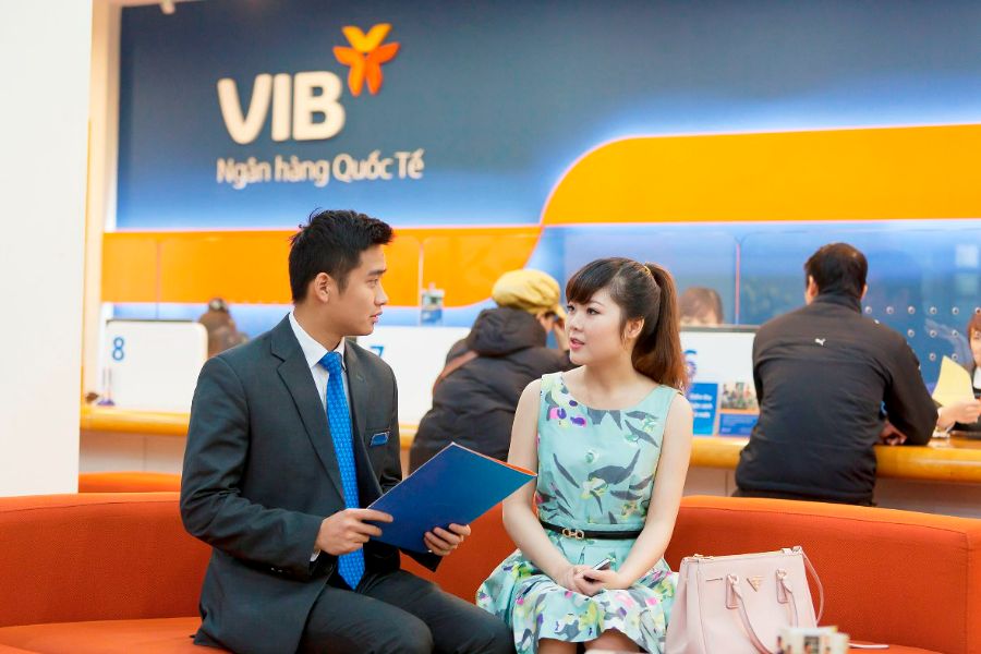 Ngân hàng VIB sẽ thực hiện phạt khoản vay chậm trả theo quy định nội bộ)