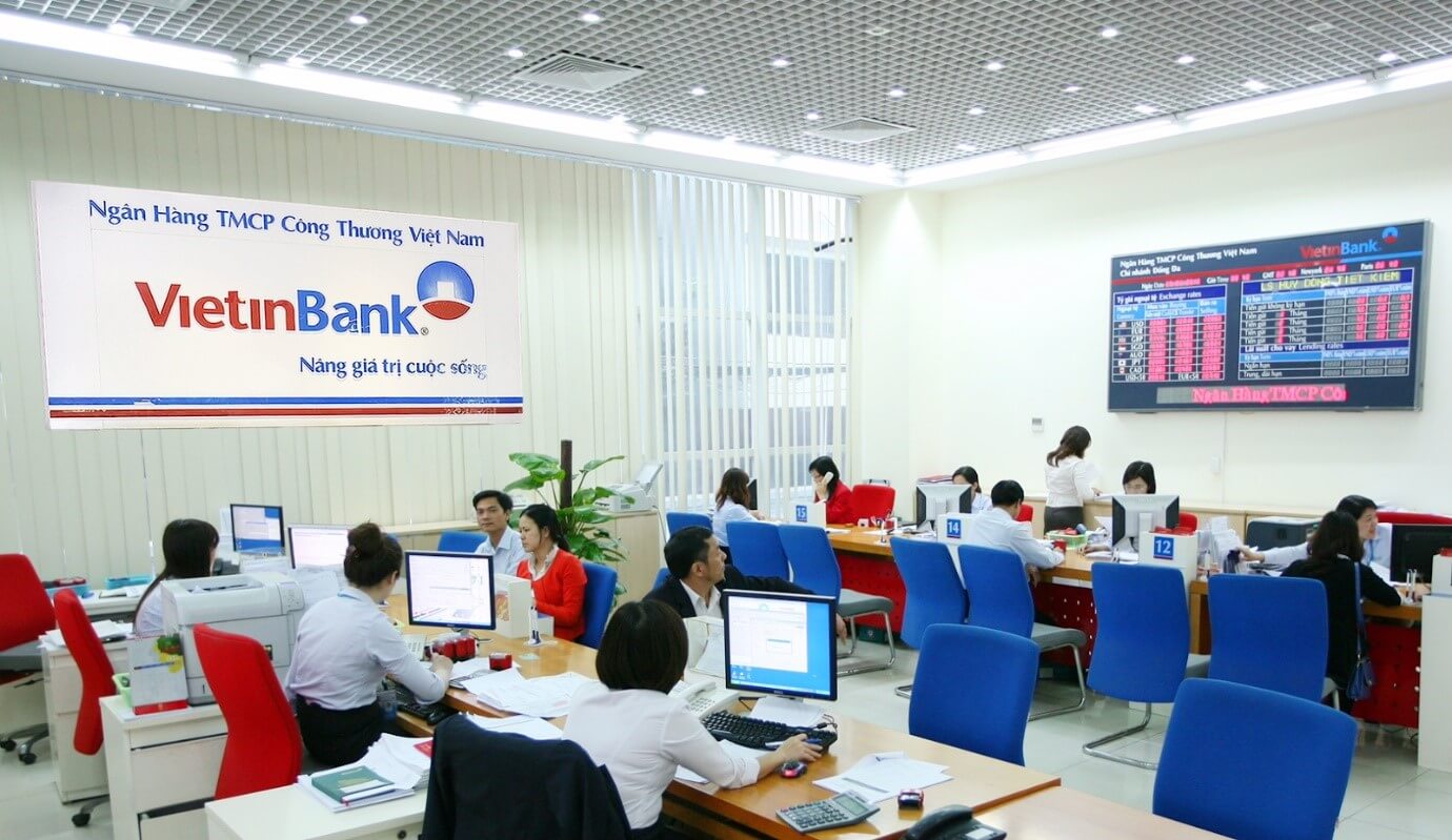 Ảnh 1: Ngân hàng VietinBank được thành lập từ năm 1988