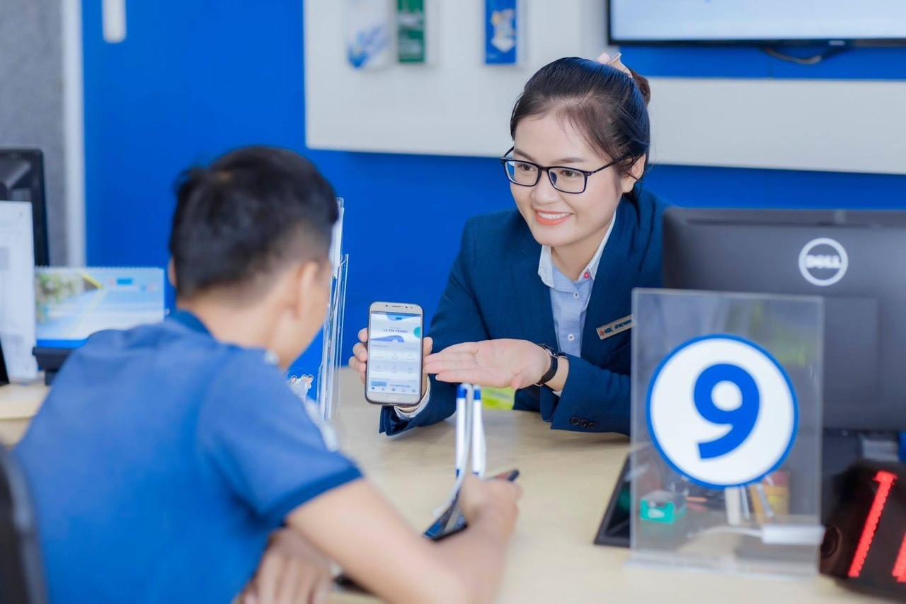 Lãi suất cho vay khách hàng cá nhân bình quân là 7.18%/năm