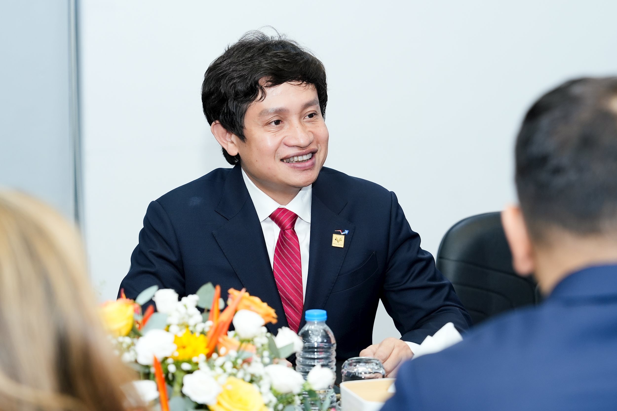 Ông Hoàng Mai Chung, Chủ tịch HĐQT Meey Group chia sẻ tại buổi ký kết