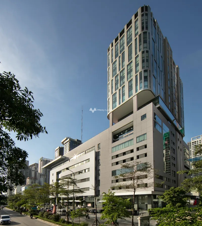 Cho thuê sàn văn phòng thuê ngay với giá siêu tốt 84 triệu/tháng vị trí đẹp tọa lạc ngay trên Duy Tân, Dịch Vọng Hậu có diện tích gồm 300m2-03