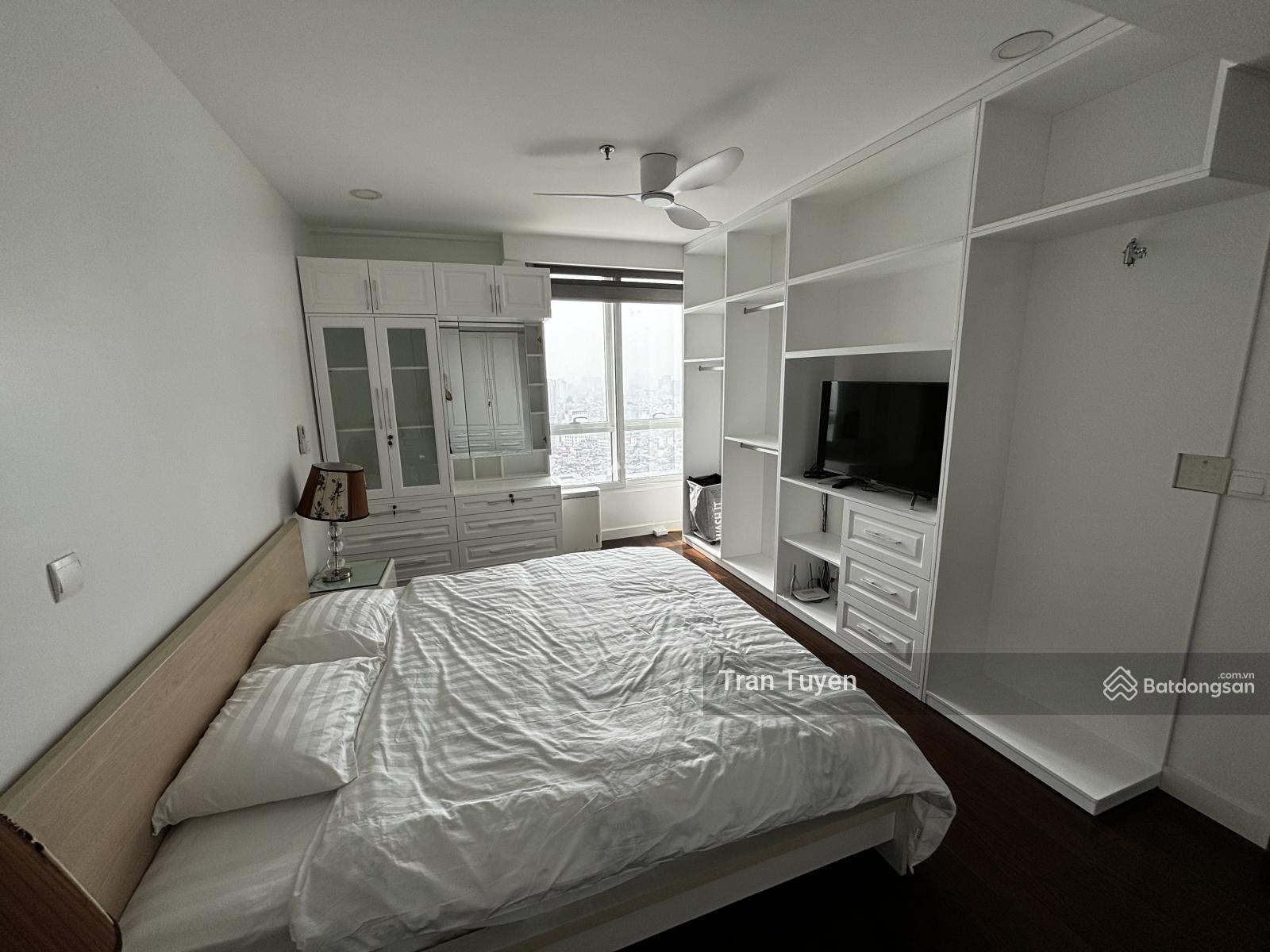 Cho thuê chung cư ngôi nhà có nội thất đặc sắc Đầy đủ vị trí thuận lợi nằm tại Bắc Từ Liêm, Hà Nội thuê ngay với giá rẻ bất ngờ 12 triệu/tháng