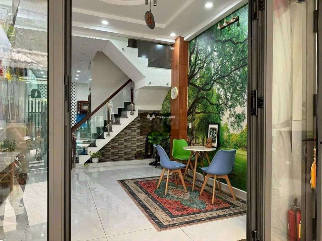 Cho thuê nhà mặt tiền đẹp giá 18 triệu, diện tích 65 m2, tại Số 4 Thống Nhất, Phường 11, Quận Gò Vấp, Hồ Chí Minh-02
