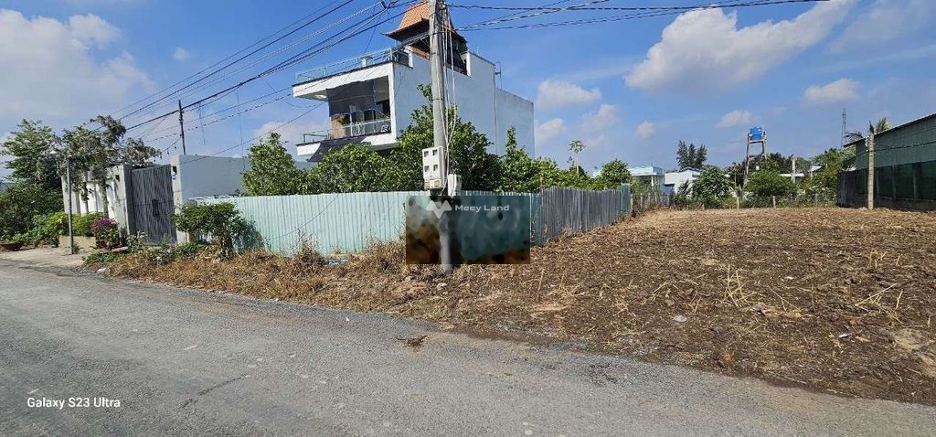 Bán đất mặt tiền lộ nhựa 10m, hướng Đông có diện tích 340m, giá 2,7 tỷ tại Dt 818, Xã Nhị Thành, Huyện Thủ Thừa, Long An-01