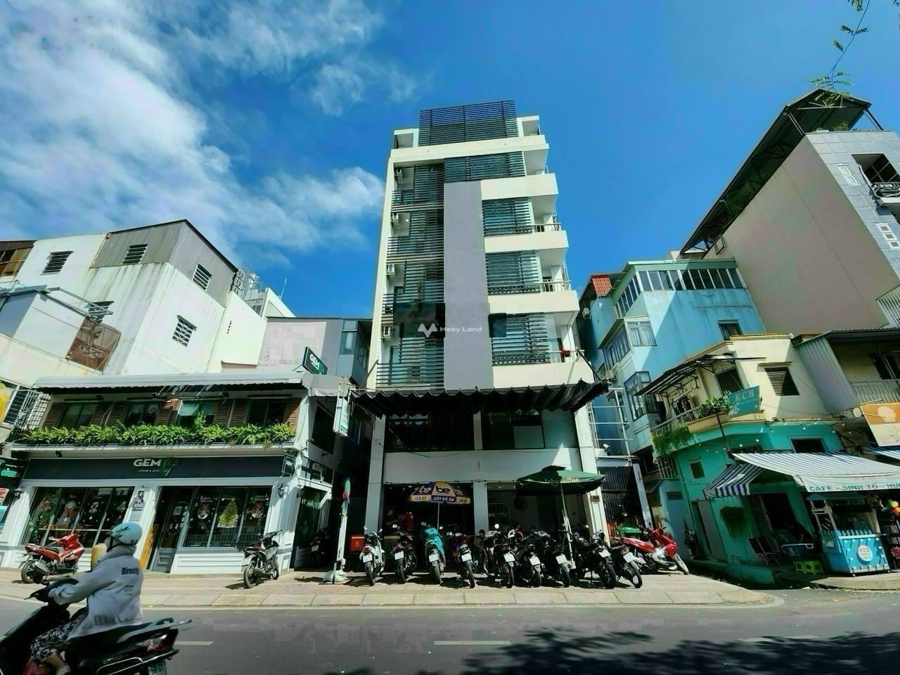 Bán nhà mặt tiền Tôn Thất Tùng, P. Phạm Ngũ Lão, Quận 1 siêu rẻ chỉ 42 tỷ, diện tích 84,6m2, nhà 4 tầng-01