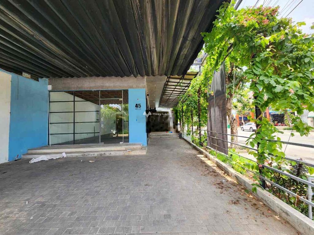 Cho thuê căn hộ dịch vụ 2 tầng giá 35 triệu, diện tích 220 m2, tại Huỳnh Văn Nghệ, Phường Phú Lợi, thành phố Thủ Dầu Một, Bình Dương-01