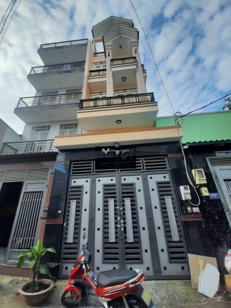 Bán nhà 1 trệt 3 lầu giá 5,49 tỷ, diện tích 68 m2, tại đường Nguyễn Thị Búp, phường Hiệp Thành, Quận 12-03