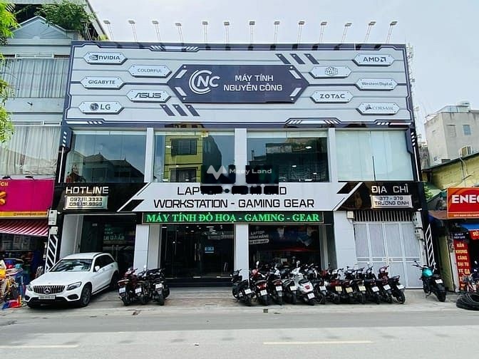 Cho thuê nhà diện tích rộng nhất phố Trương Định, Hoàng Mai. Diện tích 420m2