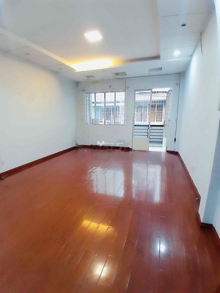 Cho thuê nhà 2 mặt tiền giá 18 triệu, diện tích 70 m2, tại Hoàng Sa, Phường 5, quận Tân Bình-01