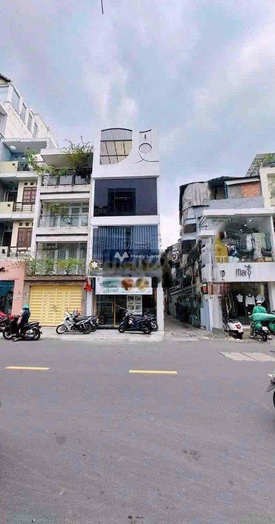 Cho thuê nhà 1 trệt 2 lầu giá 50 triệu, diện tích 72 m2, tại Huỳnh Văn Bánh, phường 13, quận Phú Nhuận-01