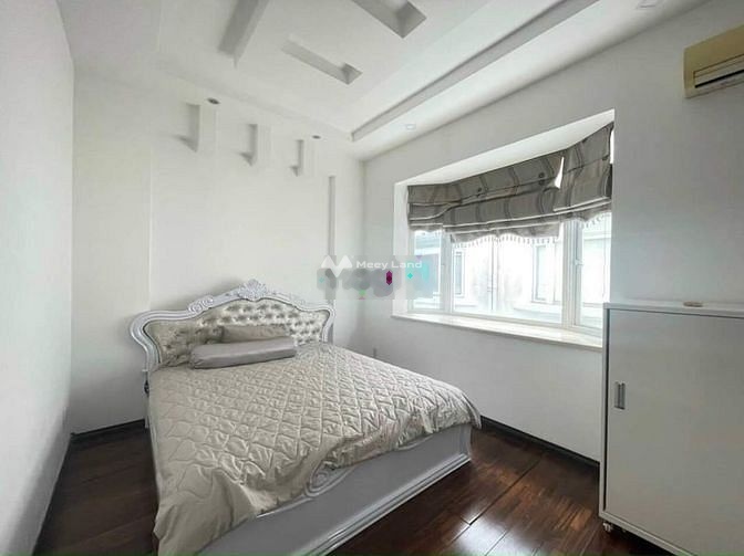 Cho thuê biệt thự giá 35 triệu, diện tích 126 m2, tại Tân Phú, quận 7-01