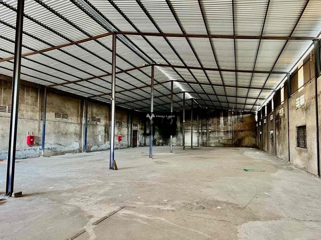 Cho thuê xưởng giá 48 triệu, diện tích 1500 m2, tại Hạnh Nam, Đức Hòa-03