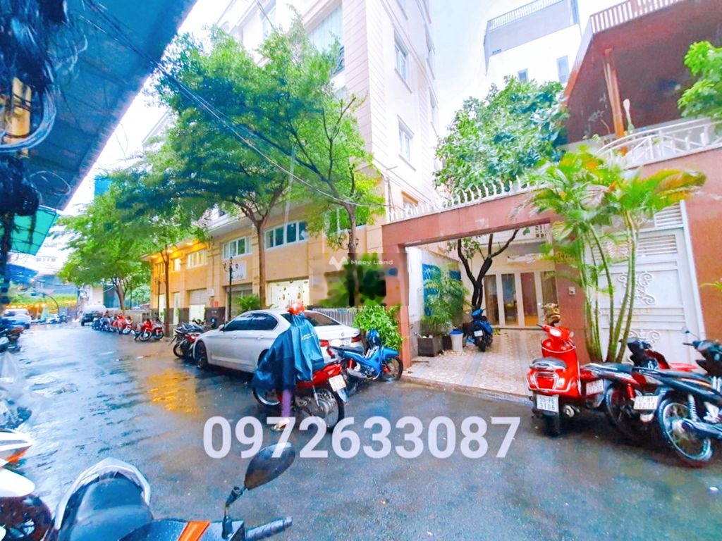 Cho thuê biệt thự giá 43 triệu, diện tích 300 m2, tại Nguyễn Văn Trỗi, phường 10, quận Phú Nhuận-02