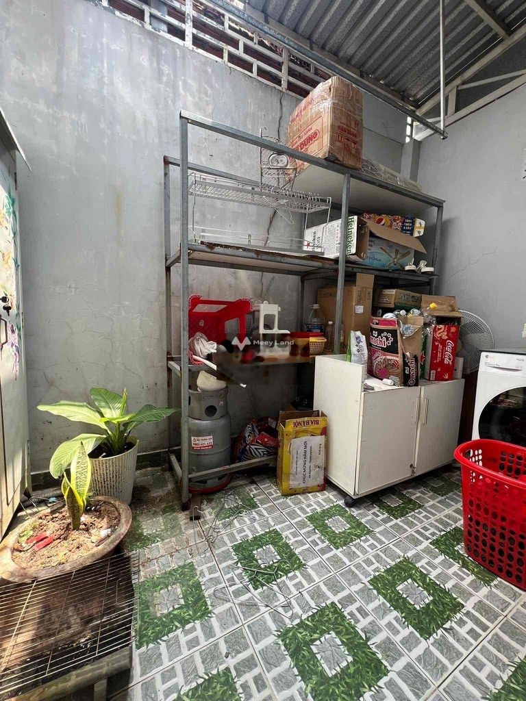 Cho thuê nhà giá 5 triệu, diện tích 80 m2, tại Thạnh Lộc, quận 12-02