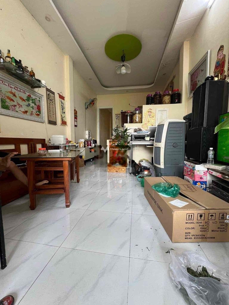 Cho thuê nhà giá 5 triệu, diện tích 80 m2, tại Thạnh Lộc, quận 12-01