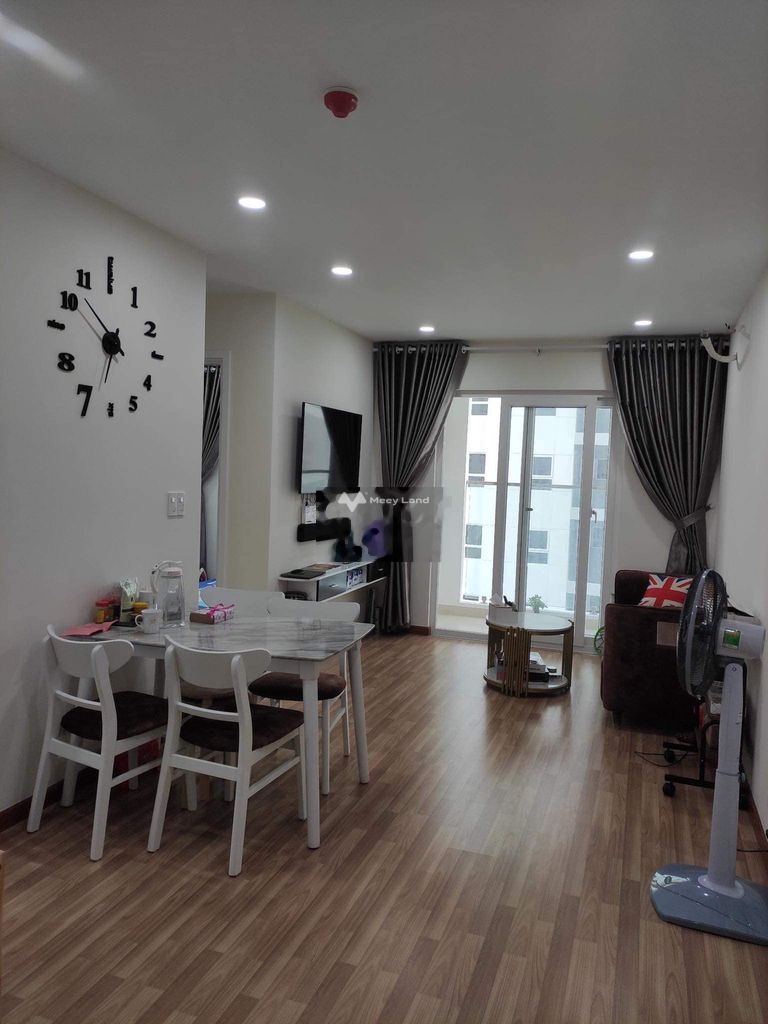 Bán căn hộ Diamond Riverside full nội thất giá 2,5 tỷ, diện tích 74 m2, tại Võ Văn Kiệt, phường 16, quận 8-03