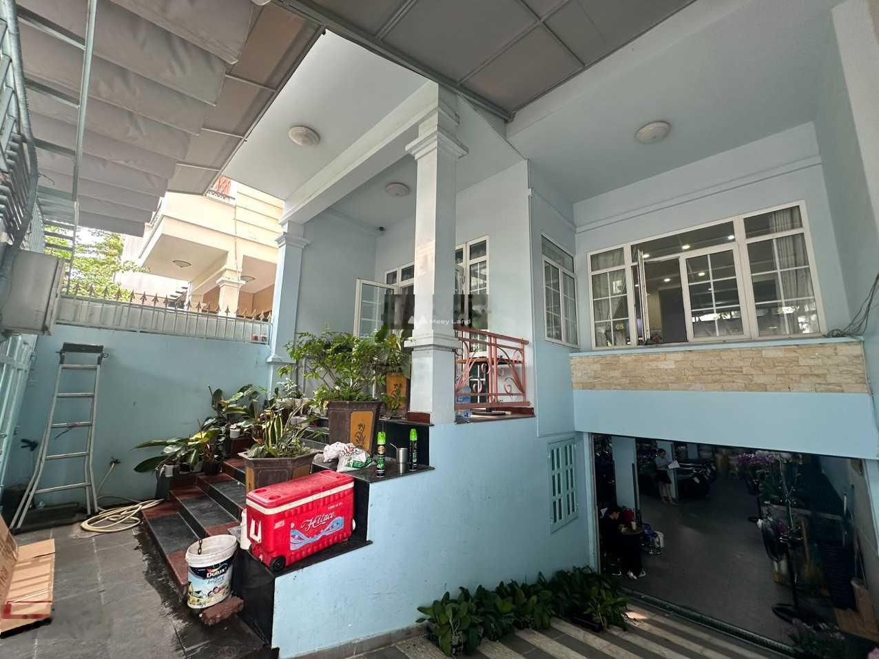 Bán nhà giá 31,5 tỷ, diện tích 150 m2, tại Him Lam Kênh Tẻ, đường 11, phường Tân Hưng, quận 7-03