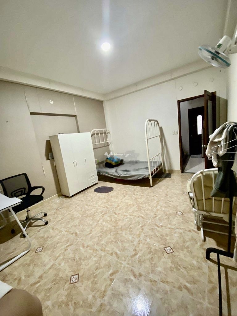 Cho thuê phòng giá 3,8 triệu, diện tích 23 m2, tại Hoa Lan, phường 2, quận Phú Nhuận-03