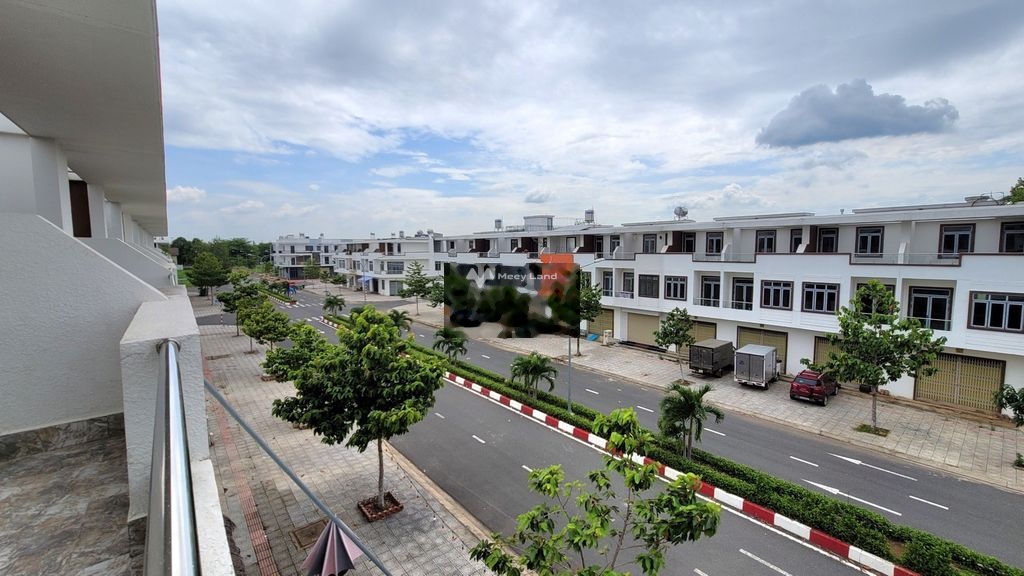 Bán nhà kinh doanh giá 4,5 tỷ, diện tích 100 m2, tại Thị trấn Trảng Bom, huyện Trảng Bom, Đồng Nai-01