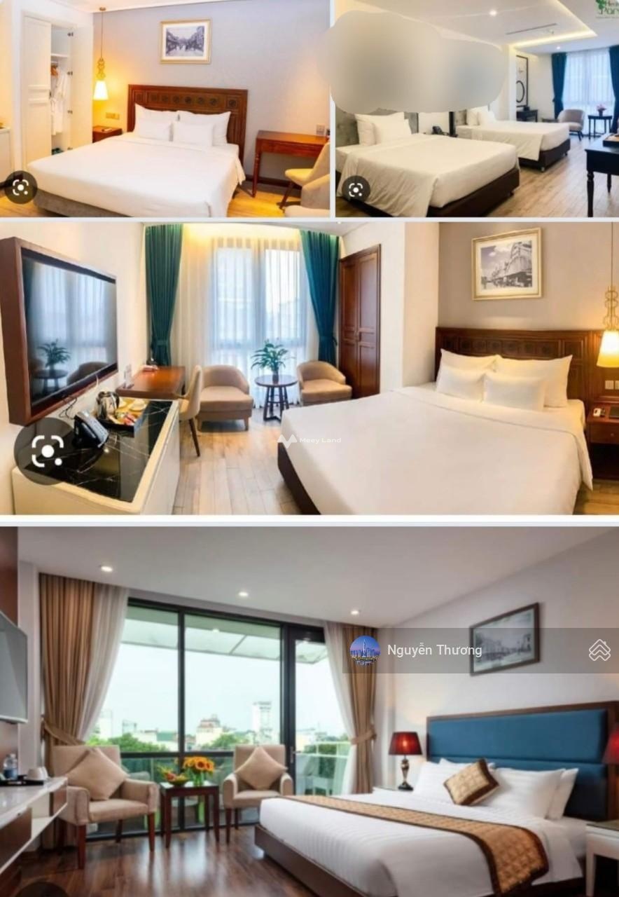 Bán khách sạn 84 phòng tại Trần Duy Hưng, Cầu Giấy. Diện tích 520m2