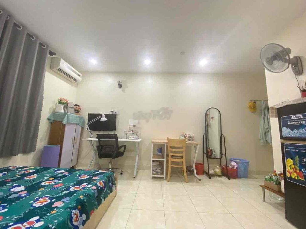 Cho thuê căn hộ giá 1,3 triệu, diện tích 25 m2, tại Tân Quy, quận 7-03