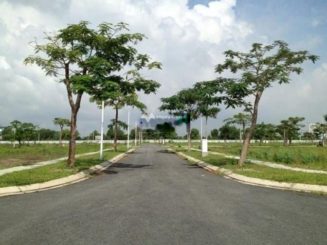 Bán đất vị trí trung tâm giá 2,6 tỷ, diện tích 90 m2, tại An Phú, quận 2-03