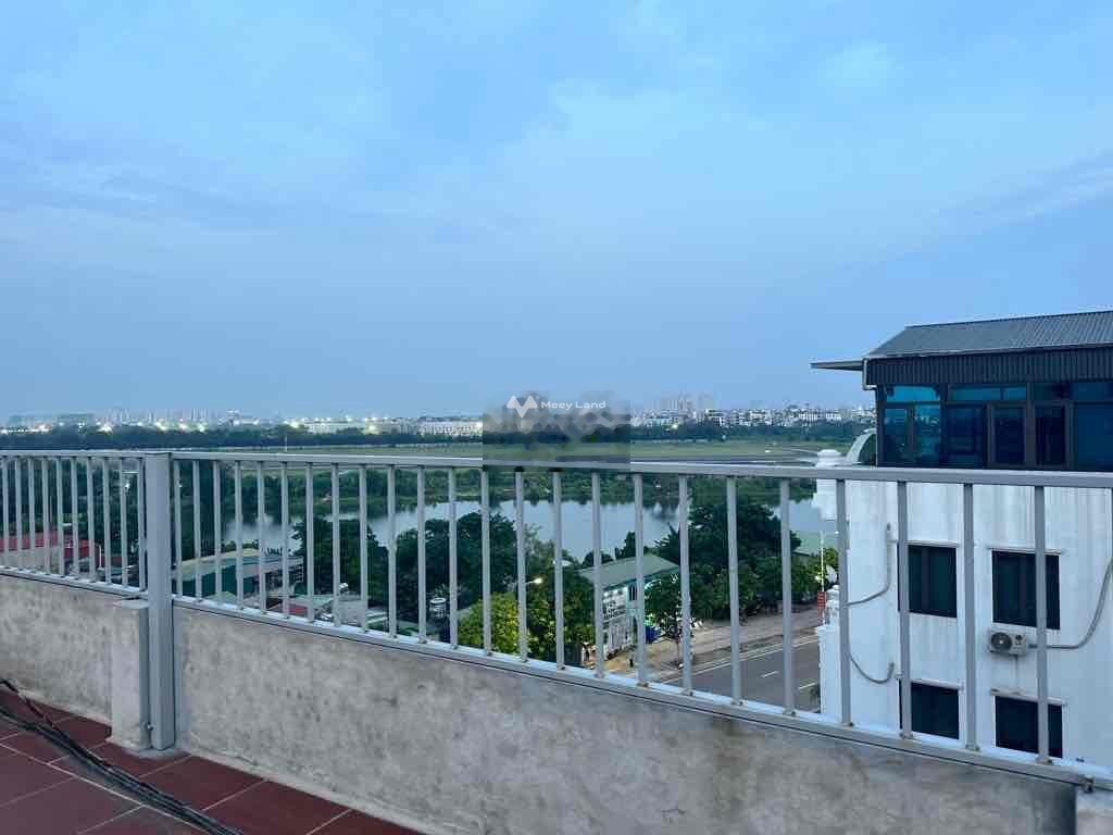 Bán nhà tại Nguyễn Văn Cừ, Long Biên. Diện tích 39m2, giá 7,4 tỷ-03