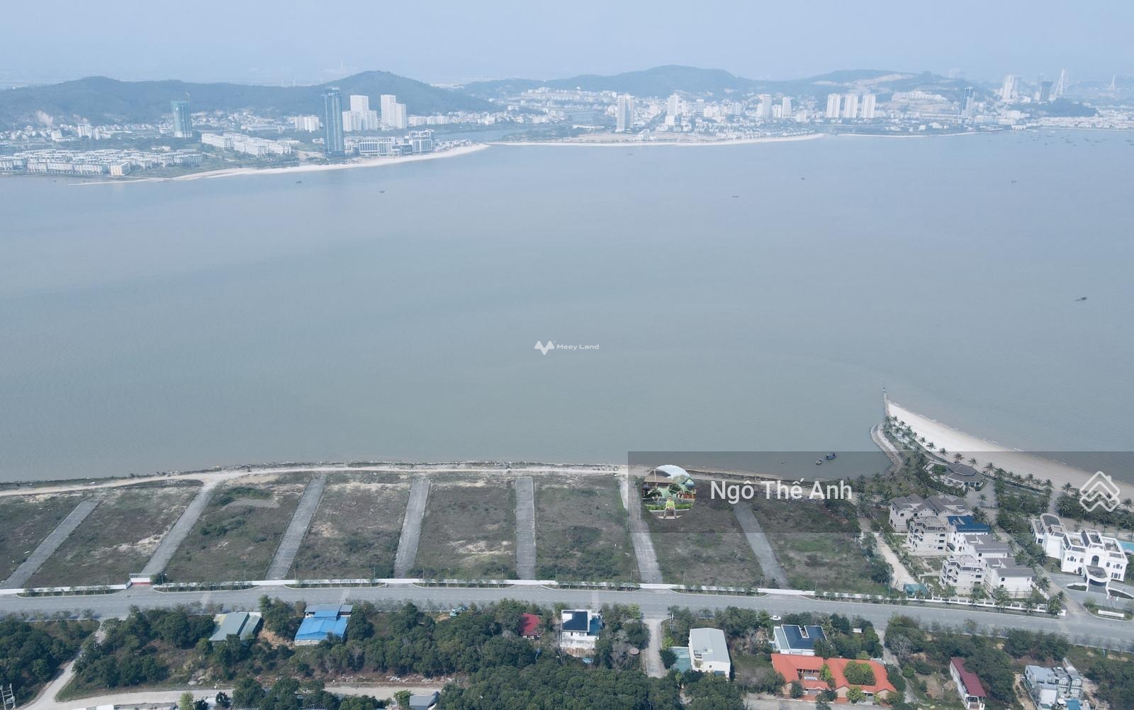 Cần bán lô đất mặt đường 20m tại Tuần Châu, Hạ Long, Quảng Ninh. Diện tích 420m2, giá 20,16 tỷ-01
