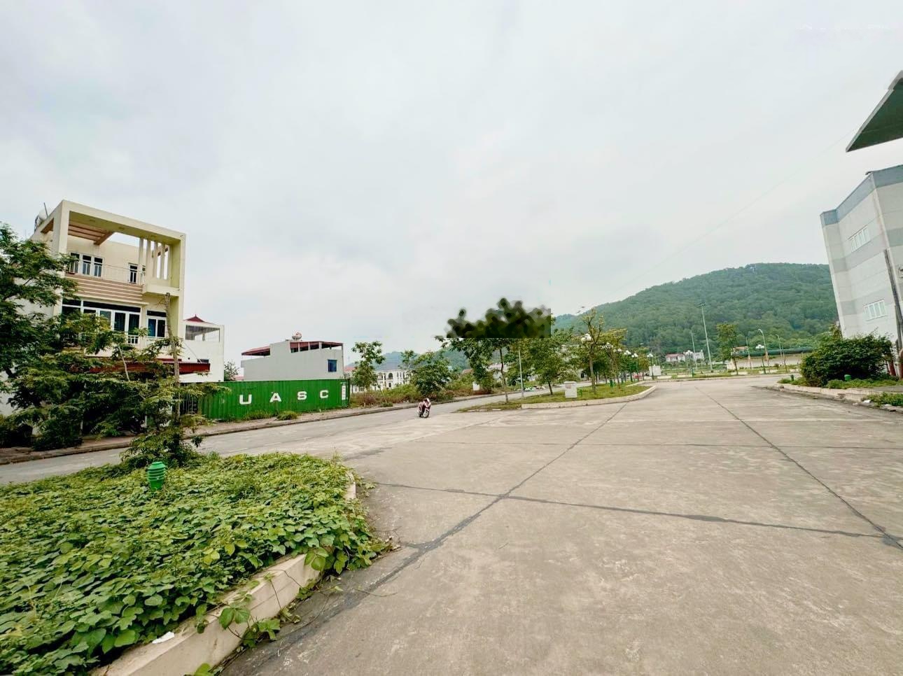 Bán đất tại Yên Dũng, Bắc Giang. Diện tích 117,5m2, giá 2,4 tỷ
