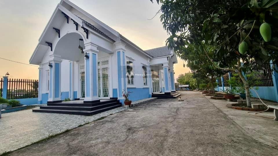 Bán đất thổ cư giá thương lượng, diện tích 938 m2, tại Vĩnh Thanh, Nhơn Trạch, Đồng Nai-02