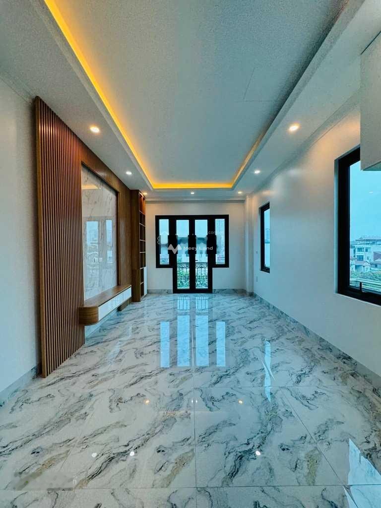 A. Hưng bán nhà riêng phố Tân Mai 45m2, 6T, giá 8 tỷ, MT 4m, thang máy, hàng xóm thân thiện, dễ mến -01