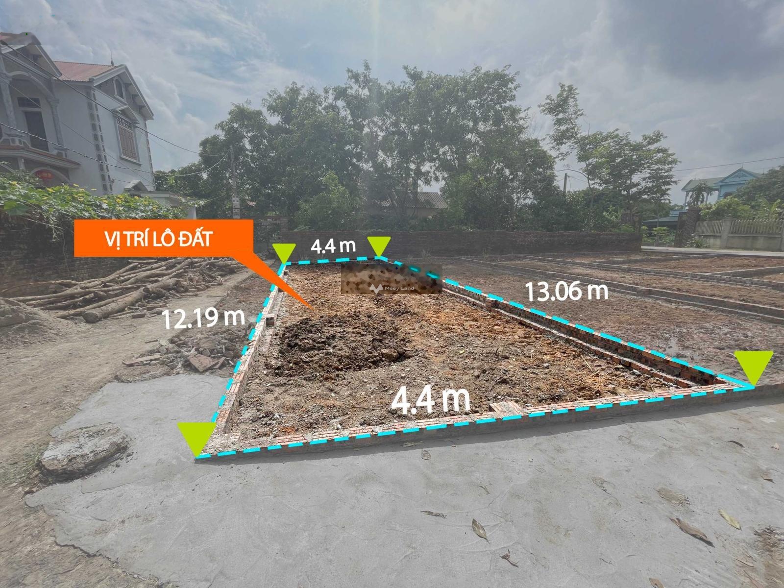 Bán lô đất 2 mặt tiền đường tại Phù Linh, Sóc Sơn. Diện tích 55,2m2, giá thương lượng-02