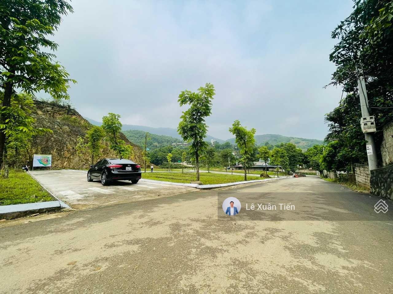 Bán lô đất trục chính tại Phú Mãn, Quốc Oai. Diện tích 108m2, giá 1 tỷ-03