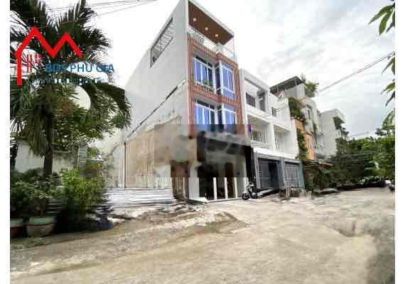 Bán nhà mặt tiền 5,5 tỷ, diện tích 70 m2, tại Huỳnh Tấn Phát, Thị trấn Nhà Bè-03