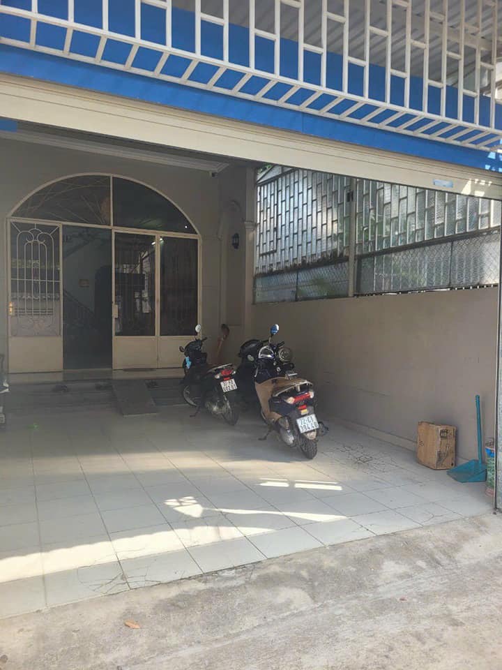 Cho thuê nhà 1 trệt 2 lầu hẻm đường Lê Hồng Phong, Phường 8, thành phố Vũng Tàu-02