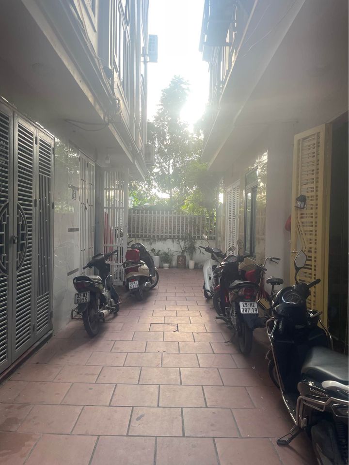Bán nhà riêng quận Long Biên thành phố Hà Nội, giá 2,35 tỷ-03