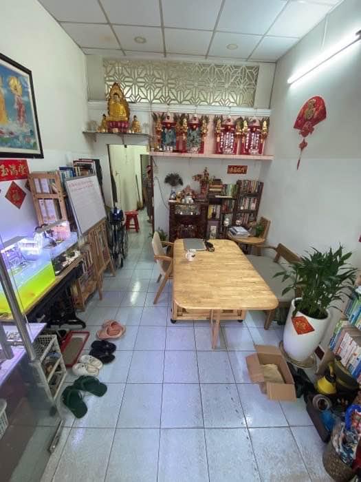 Bán nhà riêng Quận 10, thành phố Hồ Chí Minh giá 300 triệu-03