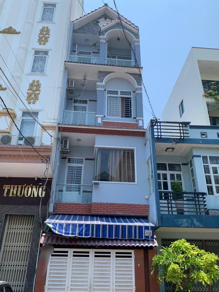Bán nhà mặt phố thành phố Quy Nhơn, tỉnh Bình Định giá 5,75 tỷ