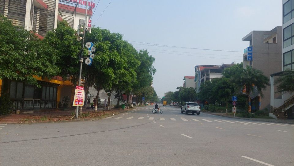 Bán lô đất mặt đường Nguyễn Thị Minh Khai - Kinh Bắc - Bắc Ninh giá 7.0 tỷ-03