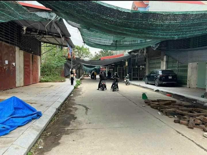 Bán kho bãi - nhà xưởng - khu công nghiệp thị xã Từ Sơn tỉnh Bắc Ninh giá 2,4 tỷ-01