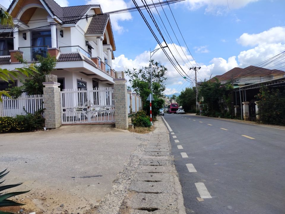Bán nhà mặt tiền đường Ngô Tất Tố - Phường 8 - thành phố Đà Lạt