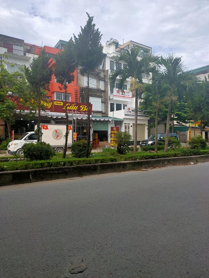Mặt phố đường đôi rộng 50m - vỉa hè 5m - phố Trịnh Văn Bô kéo dài-03