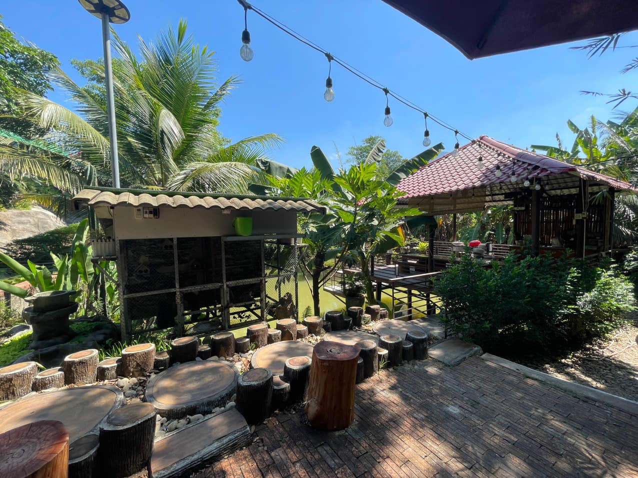 Cần bán căn nhà vườn tại xã Diên Xuân, cách trung tâm thành phố Nha Trang 26km