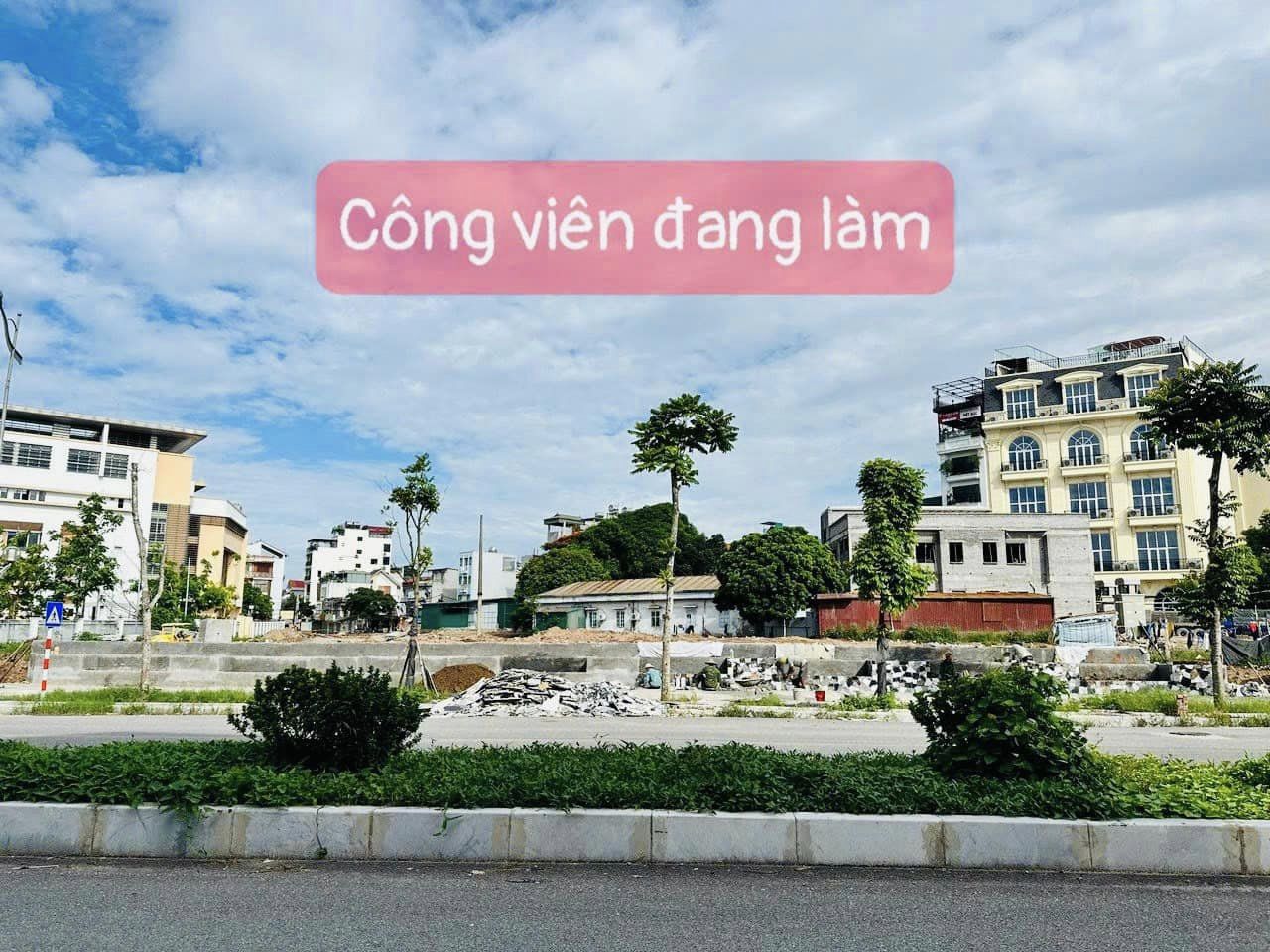 Bán đất quận Long Biên thành phố Hà Nội, giá 265 triệu/m2