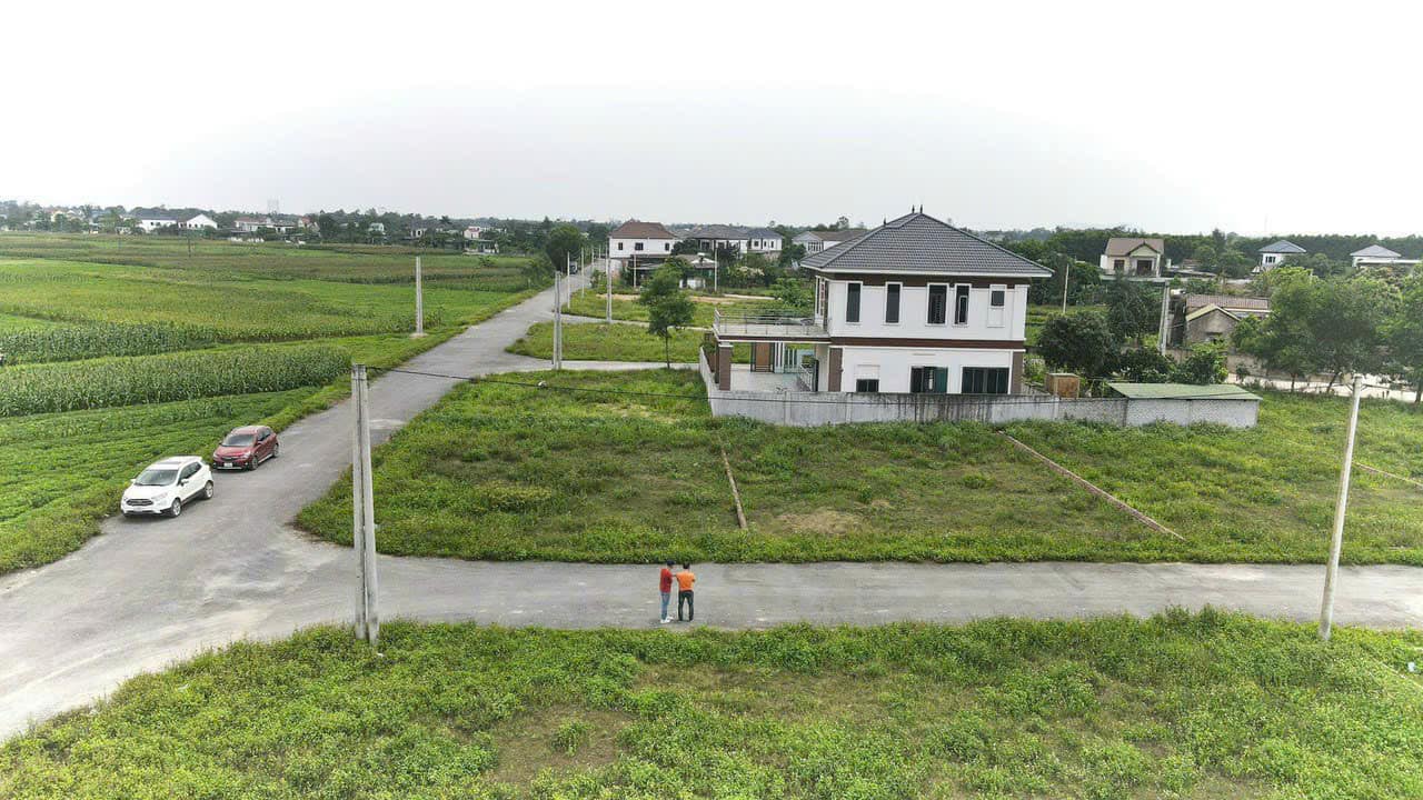 Bán đất hướng Tây Nam tại Nghi Lộc, Nghệ An. Diện tích 300m2, giá 3,6 tỷ