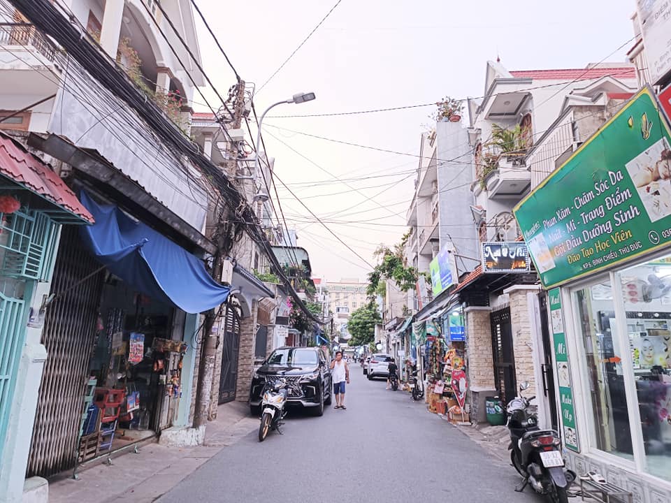 Bán biệt thự quận Thủ Đức thành phố Hồ Chí Minh, giá 13 tỷ-01