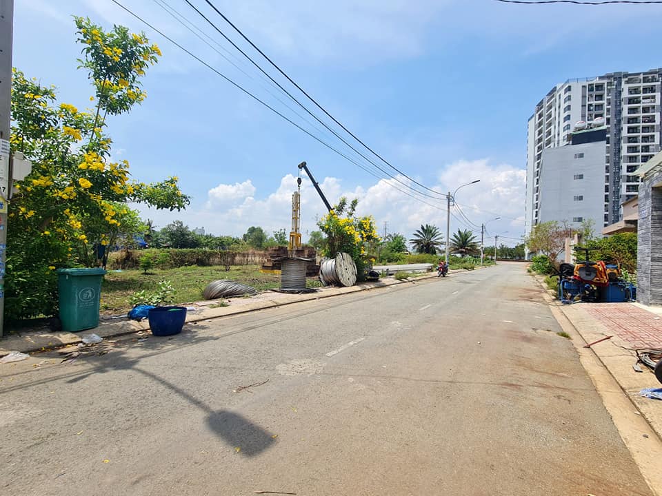 Bán lô đất 81,4m2, khu dân cư Gò Cát, Phú Hữu, Quận 9