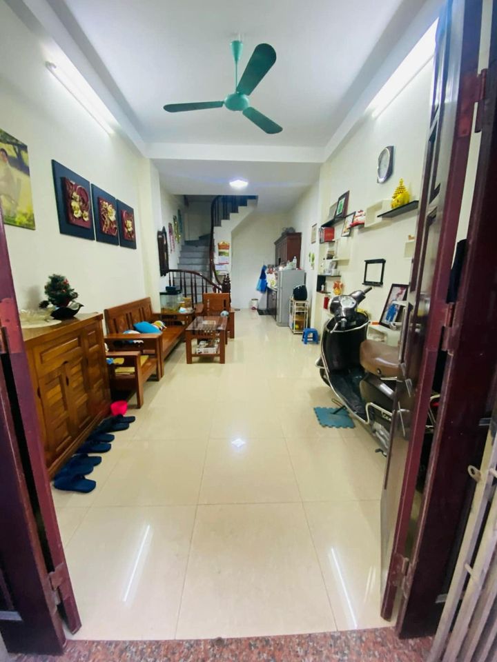Cho thuê nhà 5 tầng tại Hoa Lâm, Việt Hưng, Long Biên-01