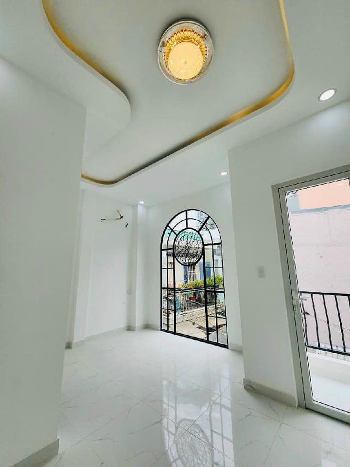 Bán nhà siêu đẹp 2 tầng, 50m2, sổ hồng hoàn công, Huỳnh Tấn Phát, Quận 7-01