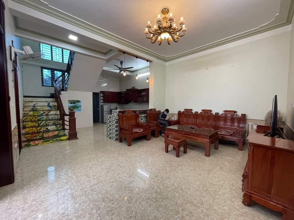 Bác nào đang có nhu cầu mua nhà ở Văn Tiến - Yên Lạc để an cư lập nghiệp thì không nên bỏ qua ngôi nhà này-01
